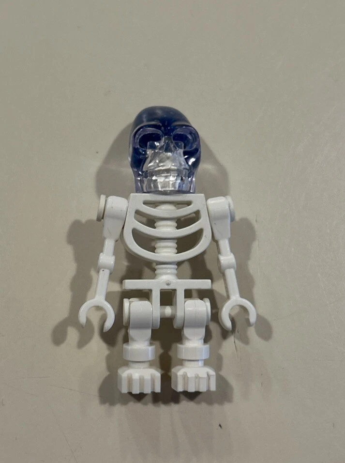 Lego Minifigure Indiana Jones Akator Crystal Skull Skeleton iaj011 - Set 7627 - Image 3 of 3
