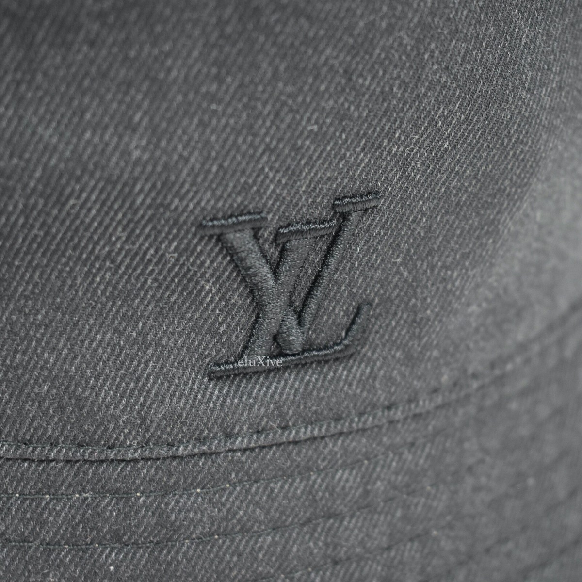 NWT Louis Vuitton Beige Monogram Reversible Rain Bucket Hat Men