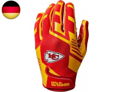 Wilson NFL Stretch Fit Football Gloves   Youth and Adult Sizes