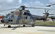 Aerospatiale TH89 TH-89 Super Puma Desktop Wood Helicopter New Model Small 1/72