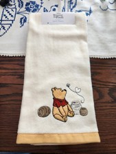 Disney Winnie The Pooh With Honey Pot Bathroom Hand Towels Set Of 2