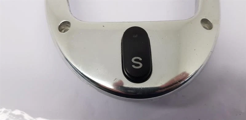 Jaguar XKR 2003 palanca de cambios envolvente LXD6223AA Foto 2 de 4