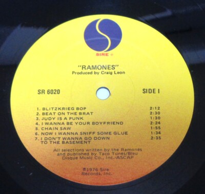 THE RAMONES 