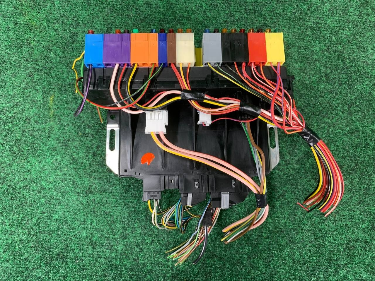 🛑 03-12 Mercedes R230 SL550 SL55 AMG Front Left SAM Fuse Box Control Module OEM