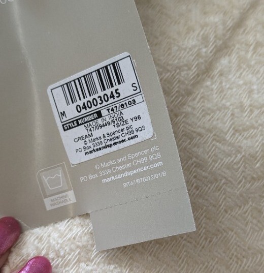 Marks &Spencer Cream Chenille Throw With Fringe .BNWT RRP £35.00 CG C03 eBay