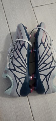 BRAND NEW Umbro Velocita Alchemist Pro FG Plain Air/Geranium/Blue Soccer Cleats 