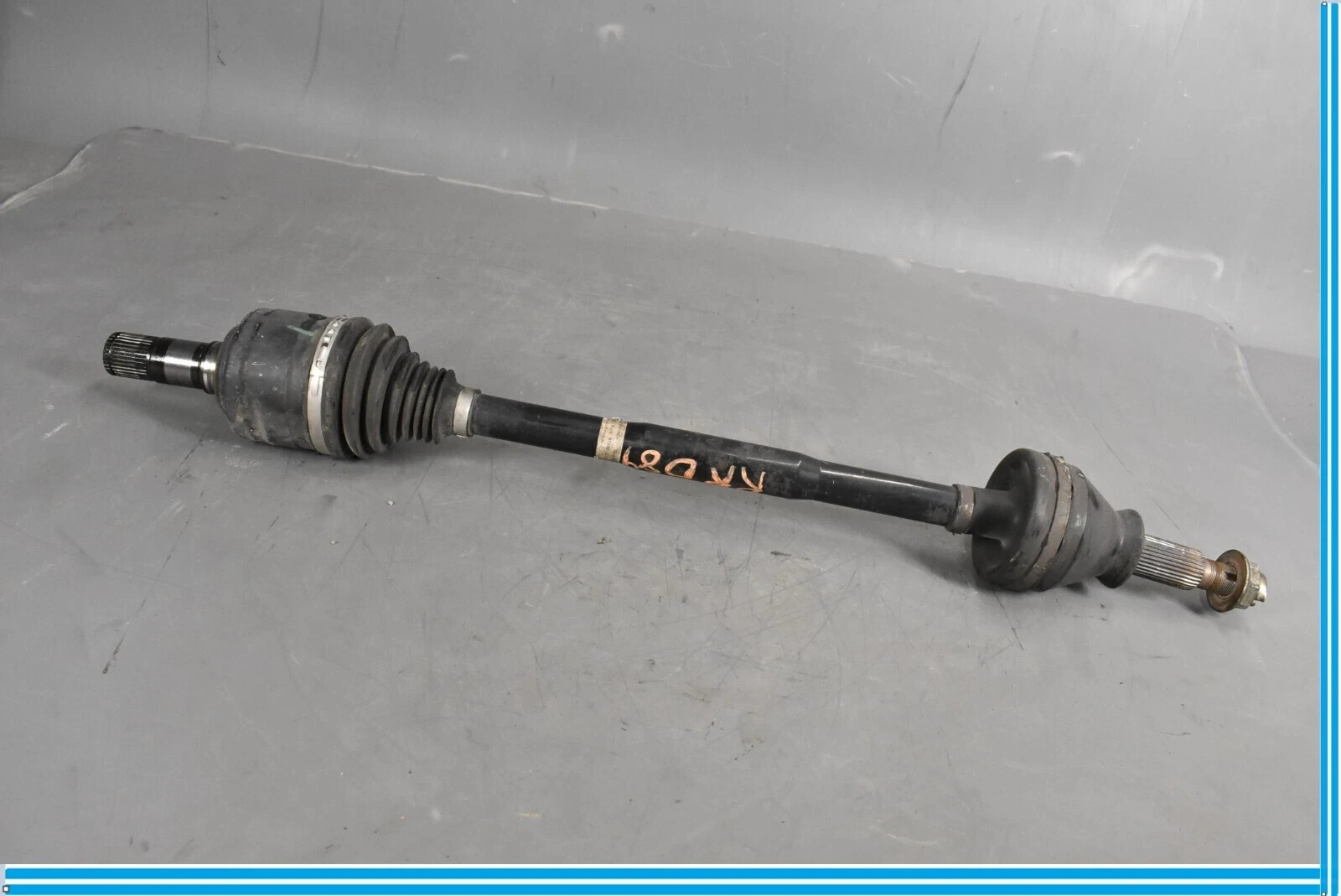 14-20 Maserati Quattroporte Rear Right Side Drive Axle Shaft Drive Shaft OEM