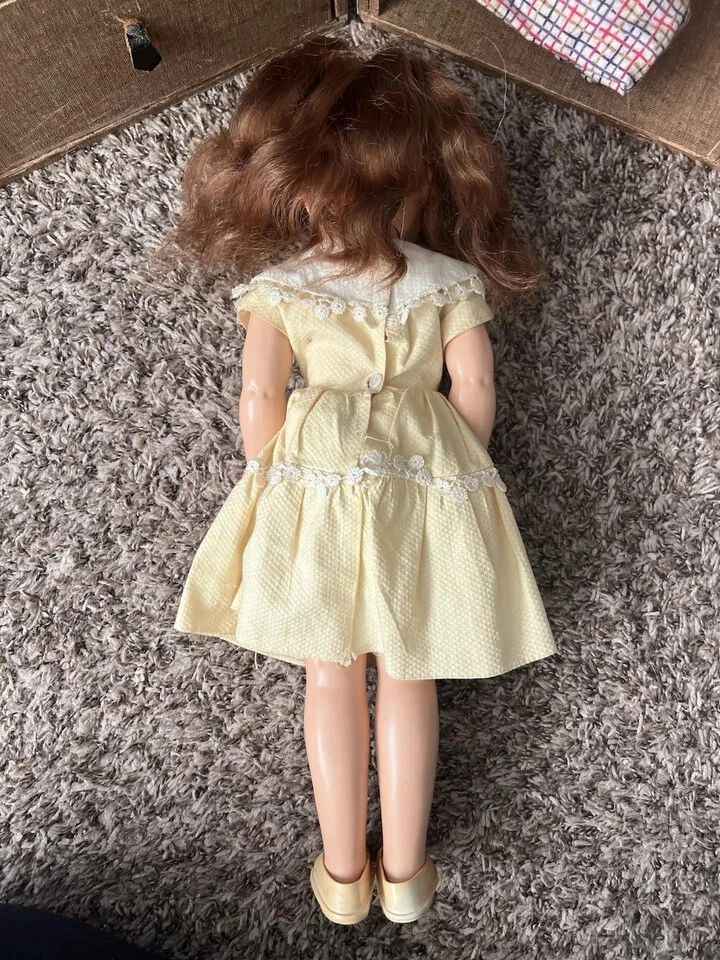 Vintage Ideal Doll 19 Toni P-92 USA 1940s-50s Composition w/ Trunk & Accessories - Image 3 of 4