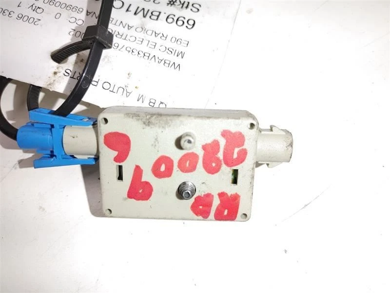 2006 宝马 330I E90 收音机天线 6990090-03 — 第 2/4 张图片