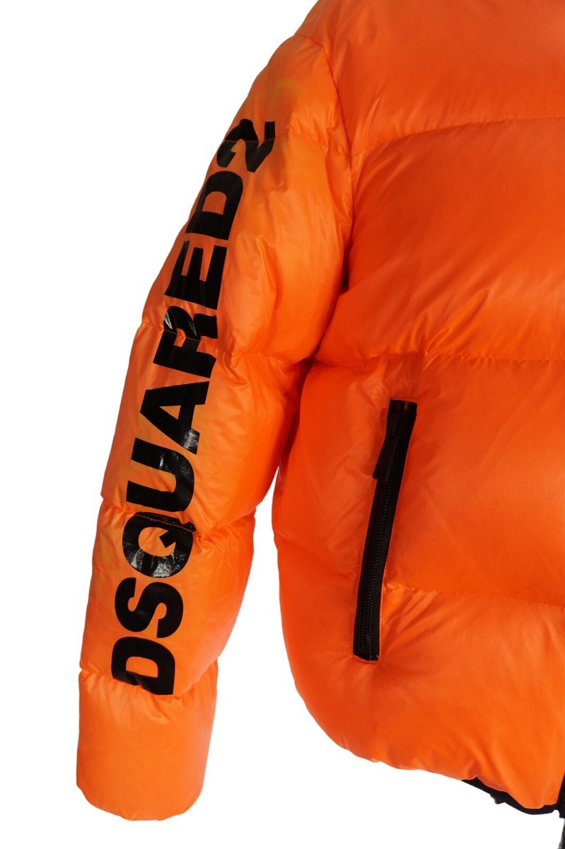 Dsquared2 フトタウンシャケット S72AM0990S60518 900 Dsquared2 フトタウンシャケット S72AM0990S60518 900