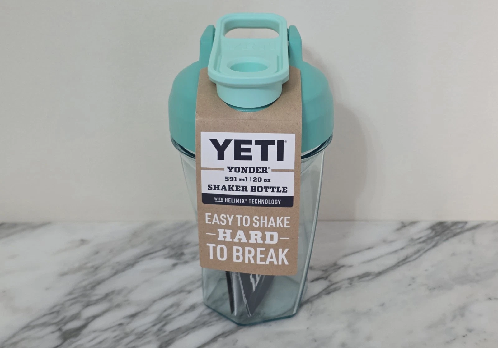 YETI Yonder Helimix Vortex Blender Shaker Bottle 20oz SEAFOAM
Opens in a new window or tab