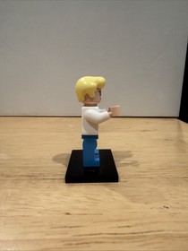 LEGO Fred Jones Minifigure from Scooby-Doo Mystery Machine 75902