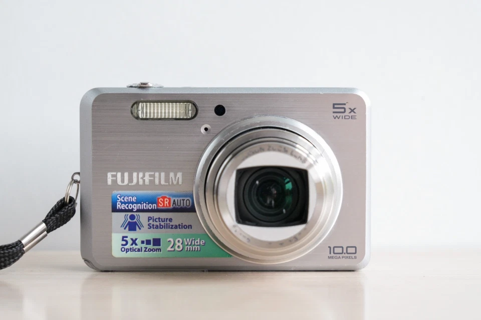 Fujifilm Digital Camera FinePix J210 10.0MP Silver Tested - Full Set Up, photo 3 of 5