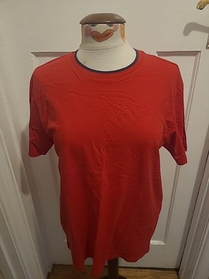 Brandneu Herren Modis Größe Small rotes kurzärmeliges T-Shirt
