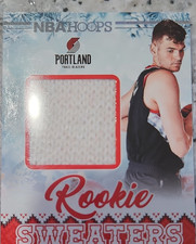 Panini 2024-25 Hoops Rookie Sweaters Donovan Clingan Portland Trail Blazers Card