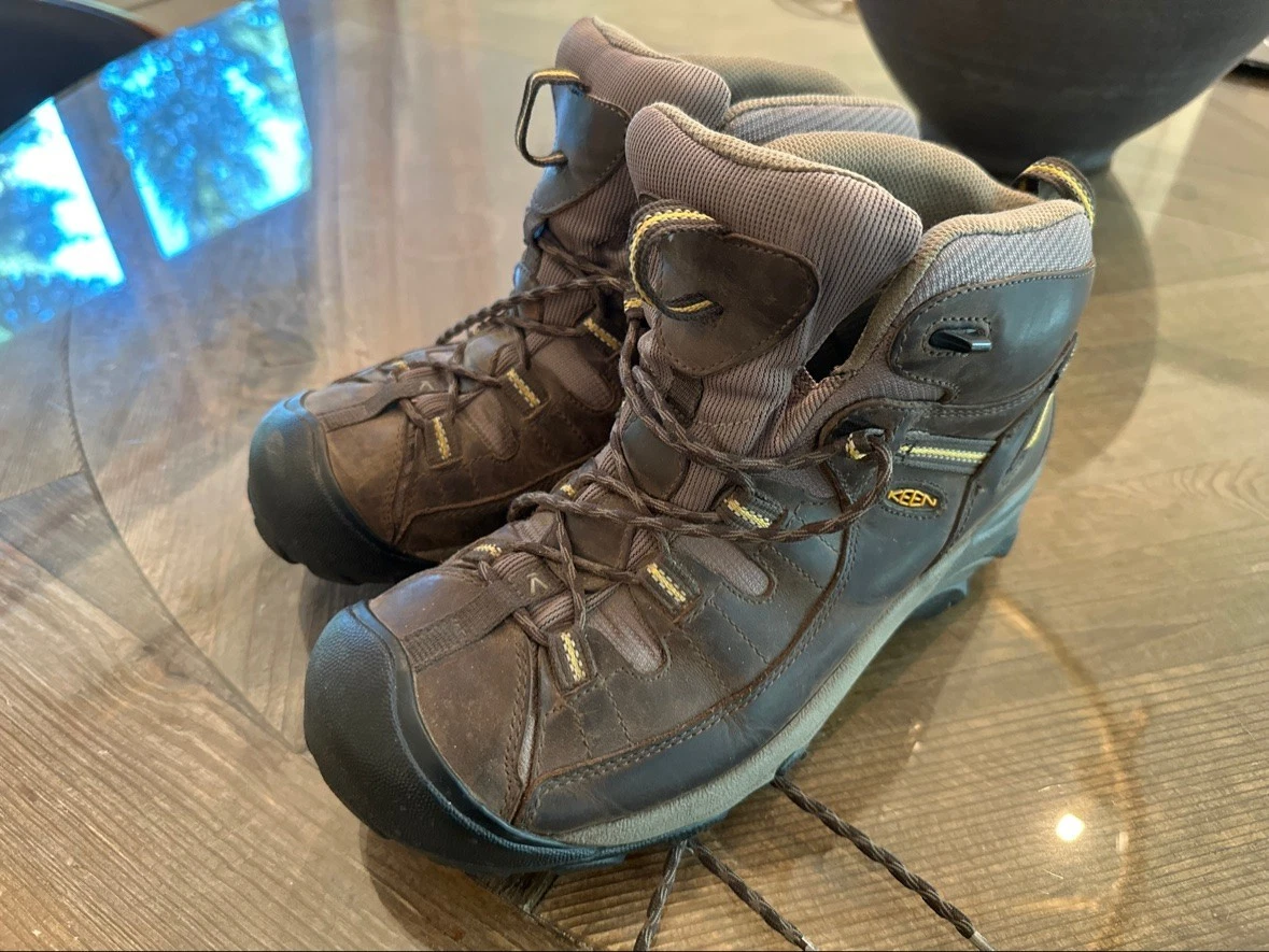 KEEN Clothing, Shoes & Accessories for Men Just Listed 2026