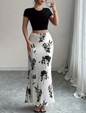 Women's Maxi Skirt Ribbed Knitted Stretch High Waisted Skirt Black  White XXL