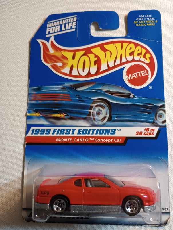Hot Wheels 1999 Chevy Monte Carlo Concept in Red Collector #910 First Editions 