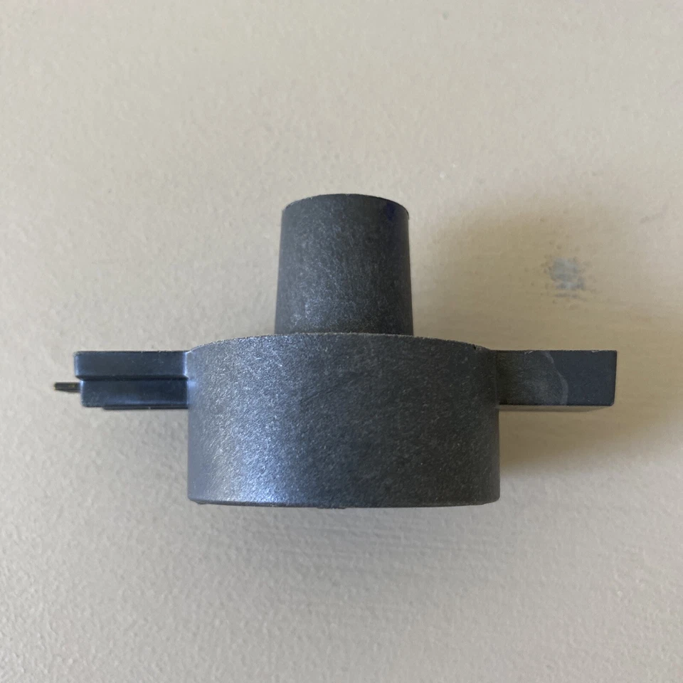 Distribuidor Rotor Estándar DR323T Chevy GMC AM General Hummer, Hecho en EE. UU. Foto 3 de 4