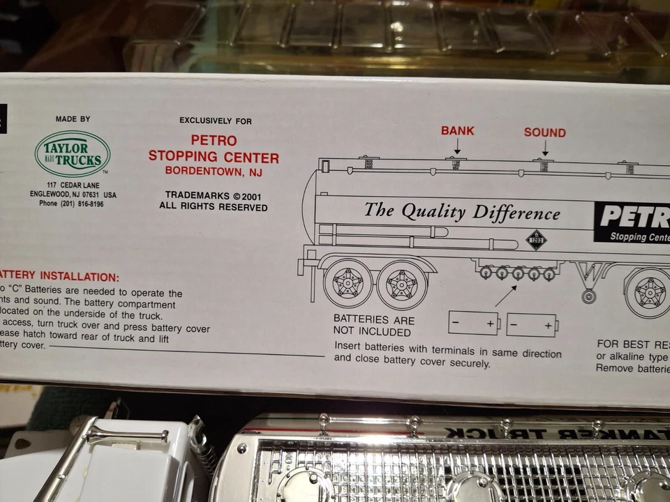 TMT Taylor Made Tanker Truck PETRO Fuel Bordentown NJ Lights & Sounds MIB 1:32 C - Image 4 of 4