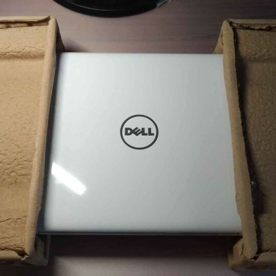 Inspiron 11 3180 Dell White Laptop 11.6 in 32GB Memory, 4GB Inspiron 11 3180 Dell White Laptop 11.6 in 32GB Memory, 4GB