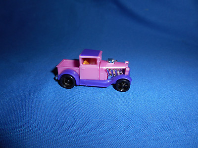 PICK-UP HOT ROD Pink Lizzy FORD Model A T TRUCK Plastic Toy Car Kinder Surprise