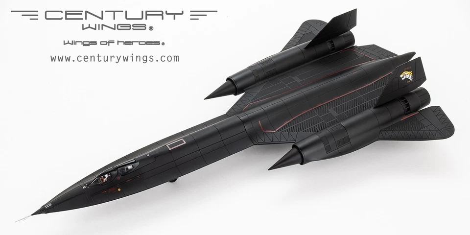Century Wings 1/72 CW001647 SR-71A Blackbird USAF 9th SRW Wright-Patterson Ohio - Image 2 of 4