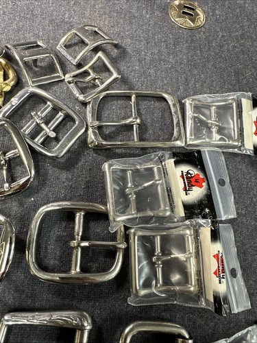 Tandy Leather Factory Belt Buckles Lot of 30 Various Sizes and Finishes Saddles - Picture 5 of 11
