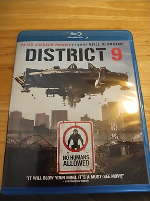 District 9 [Blu-ray] Blu-ray