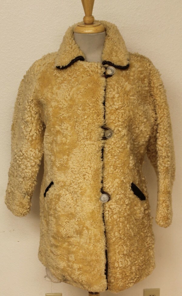 WOMENS VINTAGE CREAM/BEIGE REAL WOOL COAT JACKET SZ L