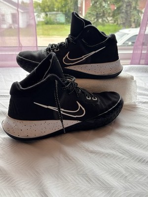 Nike Shoes Mens Sz 8 Kyrie Flytrap Basketball Black and White CT1972-001