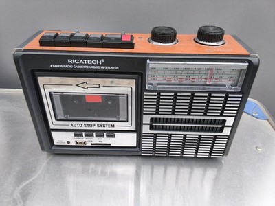 Ricatech PR85 Radiorekorder mit MP3 Top Zustand
