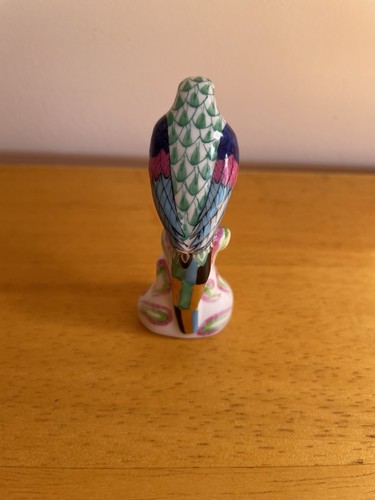 Herend Porcelain Parrot Figurine Hand-painted - Picture 4 of 7