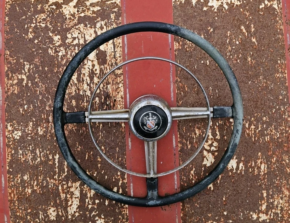 Used OE 1947-1953 Buick 18" Banjo Steering Wheel Super Roadmaster Special 1950 - Image 3 of 4