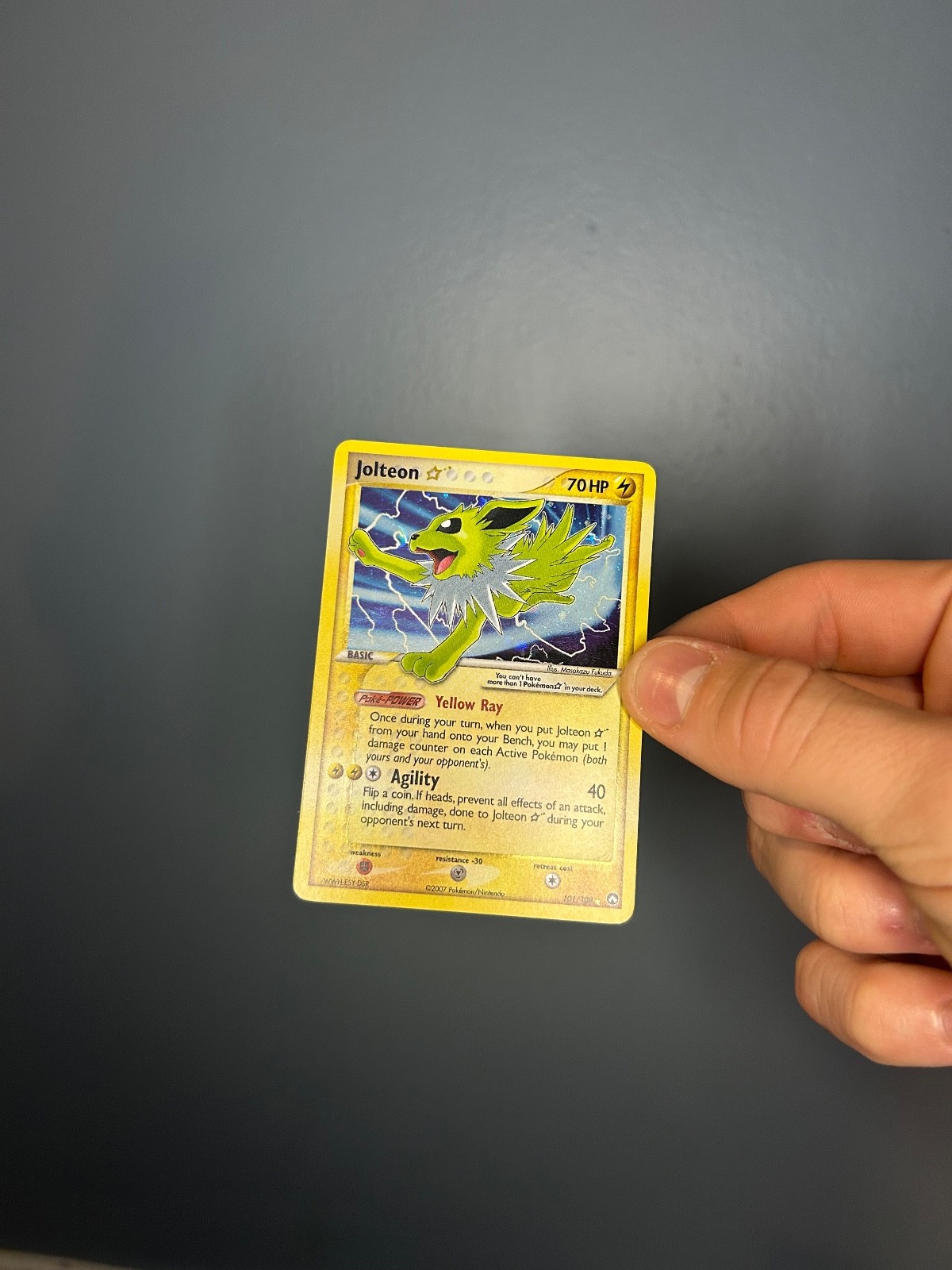 jolteon gold star 101 power keepers pokemon lightly played 