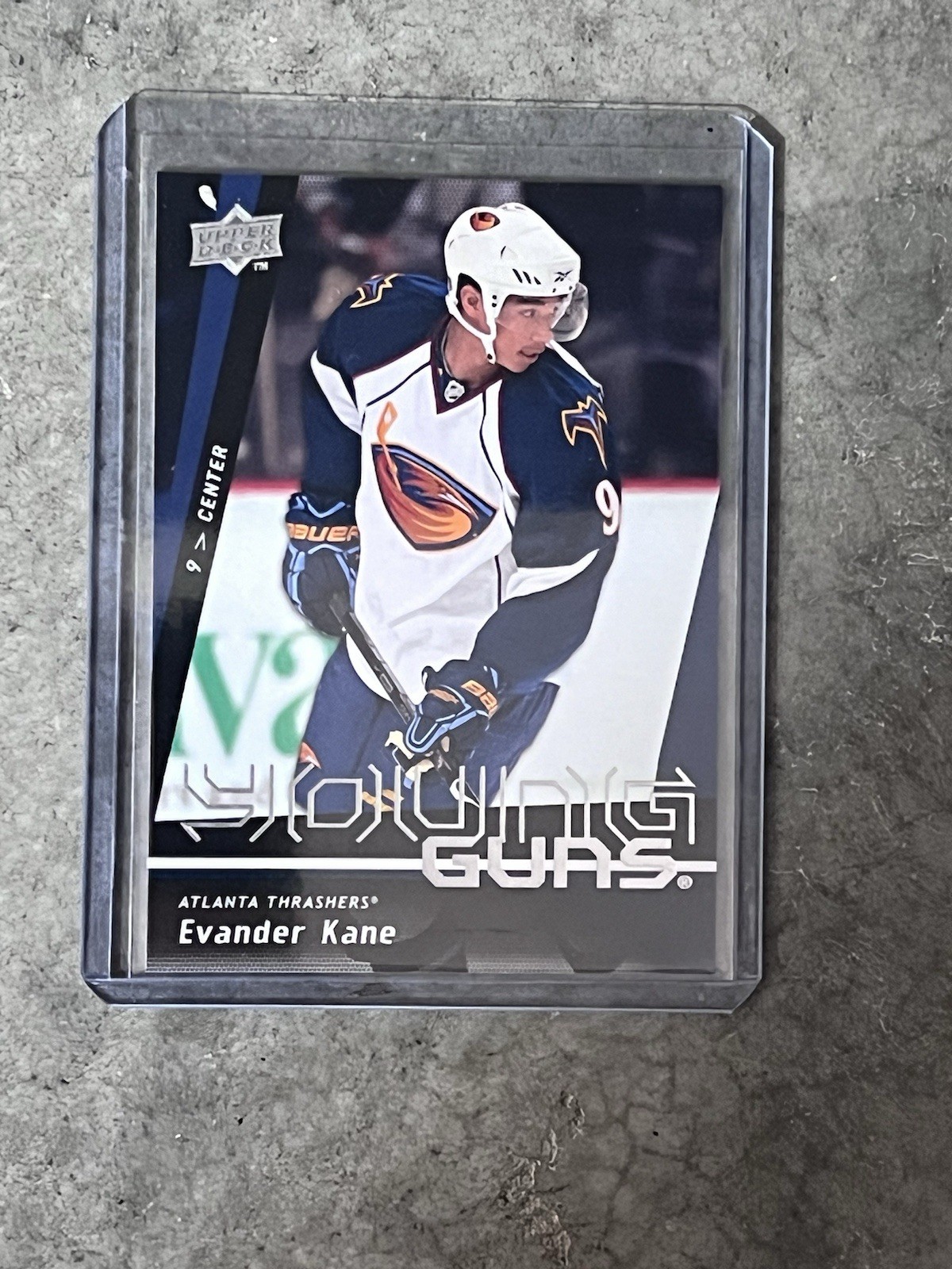 2009-10 Upper Deck Young Guns Evander Kane Rookie Card #205 Atlanta Thrashers RC