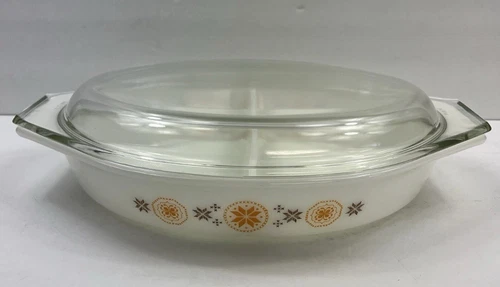 Vintage Pyrex Town & Country 1.5 Quart Divided Casserole Dish With Lid