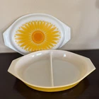 Vintage PYREX Yellow Sunflower Daisy Divided Casserole Dish Oval & Lid 1 Qt #24