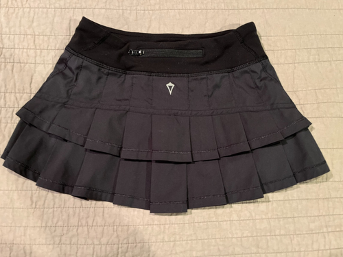 Girl's IVIVVA by LULULEMON Set The Pace Black Tennis Golf Skirt Skort Size 8