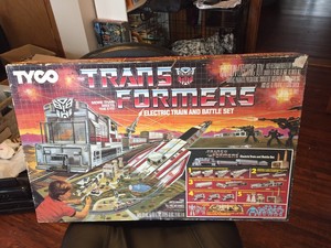 transformers electric train and battle set