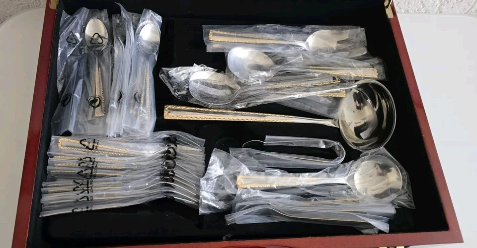 Besteckkasten Mulex mit Dekorvergoldung, Über 70 Teile im Edlen Holzkoffer - Bild 2 von 4