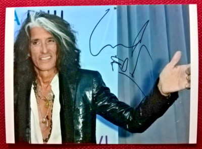 Original-Autogramm von Joe Perry (Aerosmith/Hollywood Vampires),Farbfoto,21x15cm