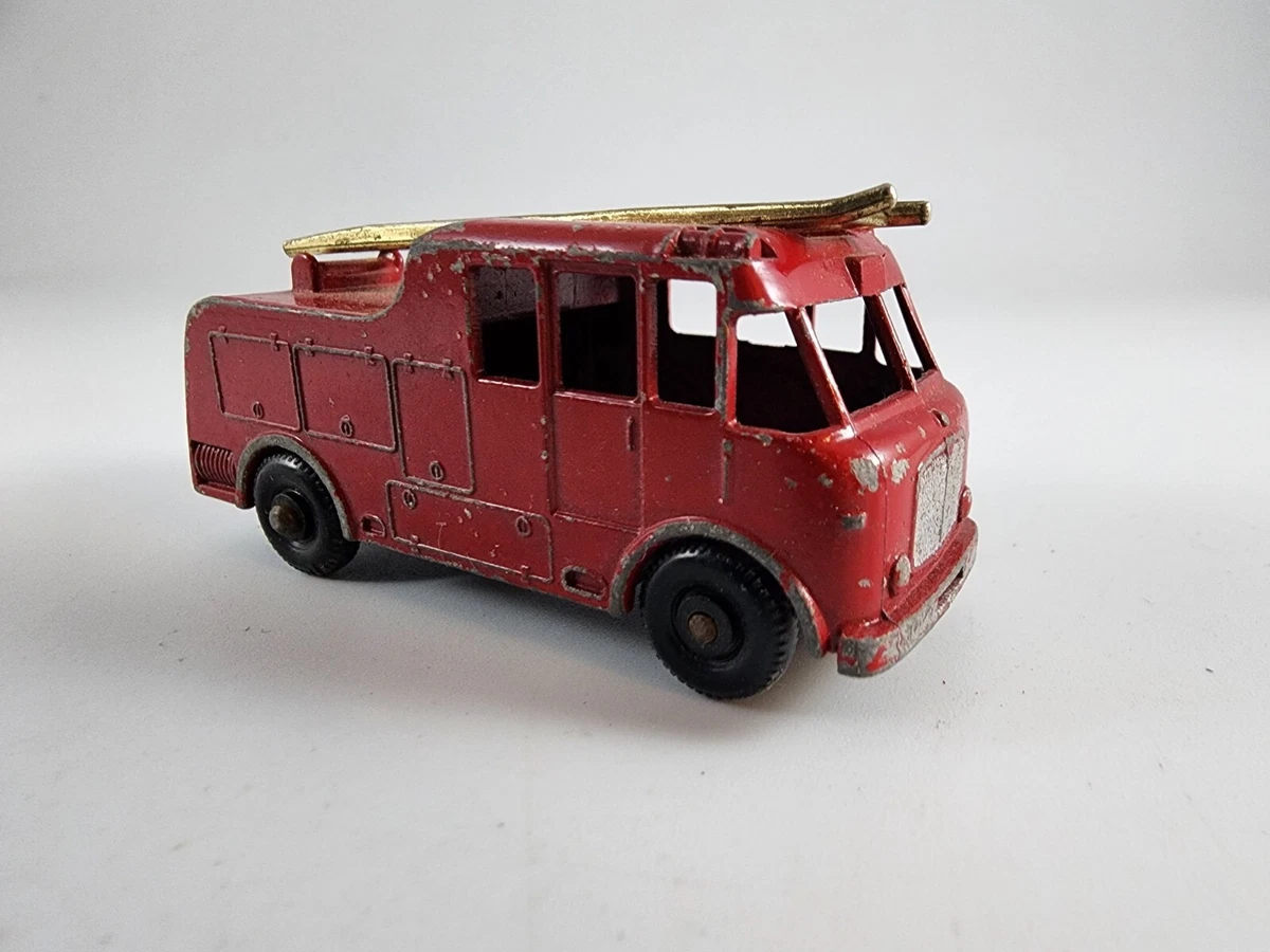 VINTAGE 1959 LESNEY MATCHBOX MERRYWEATHER MARQUIS SERIES III FIRE