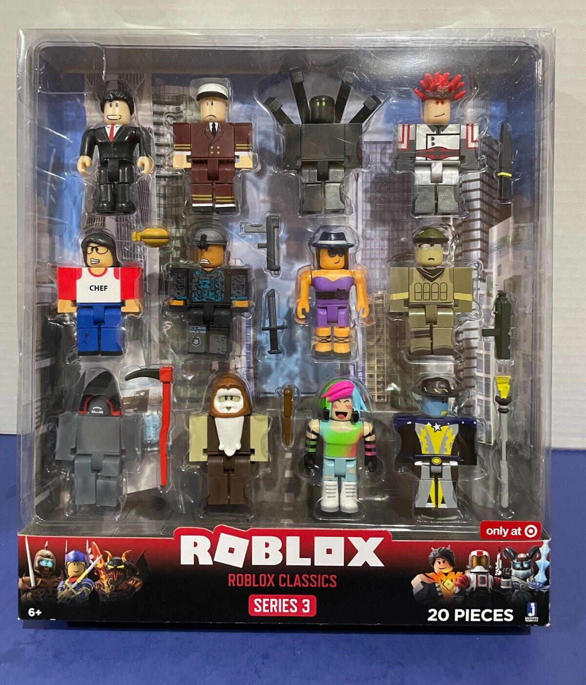  Roblox Classics Series 4 Twenty-One Piece Set 12 Exclusive  Virtual Codes : Toys & Games