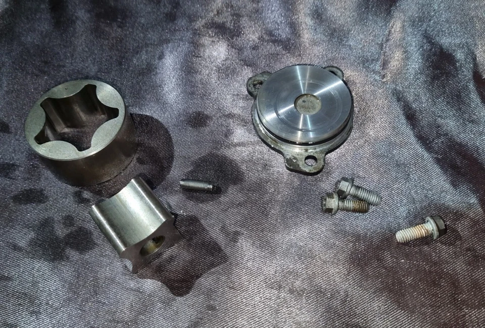 Carter BOMBA Aceite BMW F800R F800 K73 09/14 2013 - Imagen 3 de 4