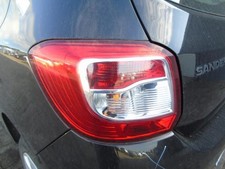 Rückleuchte links Dacia Sandero II SD 265554085R P23314339