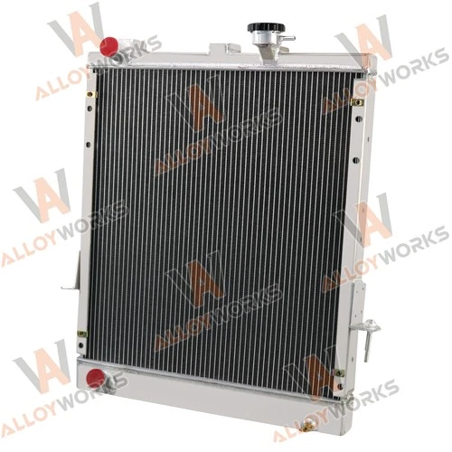 2 Row Aluminum Radiator For 1994-05 Chevy GMC Isuzu Truck Van W NPR NQR NRR US - Foto 2 di 10