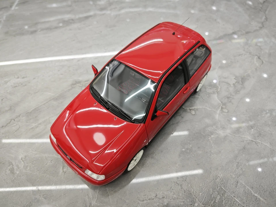 OTTO 1:18 SEAT IBIZA CUPRA MK2 simulation resin car model - Image 4 of 4