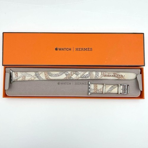 Hermès White Leather Double Tour Apple Watch Strap Della Cavalleria 38-41mm - Photo 2 sur 8