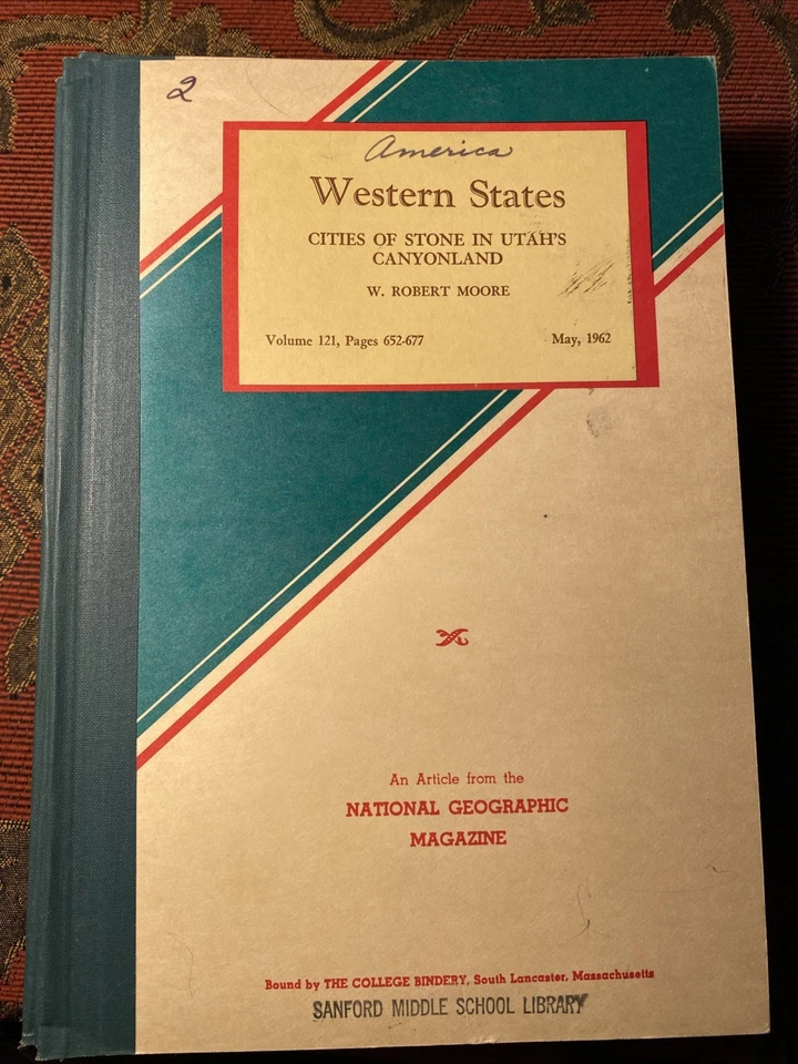 National Geographic America “WESTERN STATES” 16 Book Collection Ex-Library - Image 4 of 4